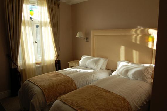 Hornchurch Devonshire Hotel חדר תמונה