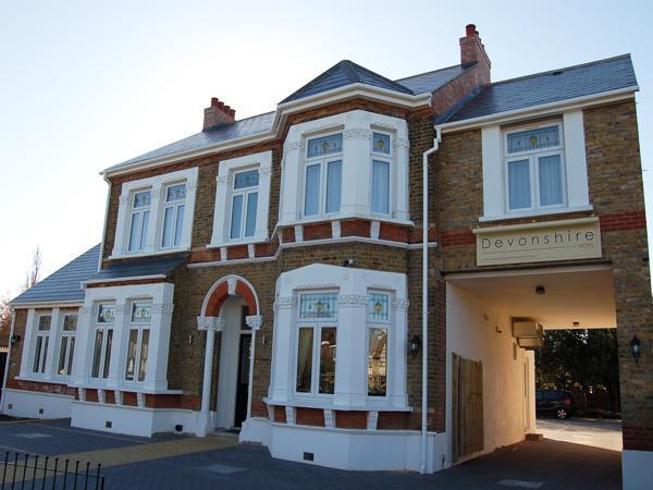 Hornchurch Devonshire Hotel מראה חיצוני תמונה